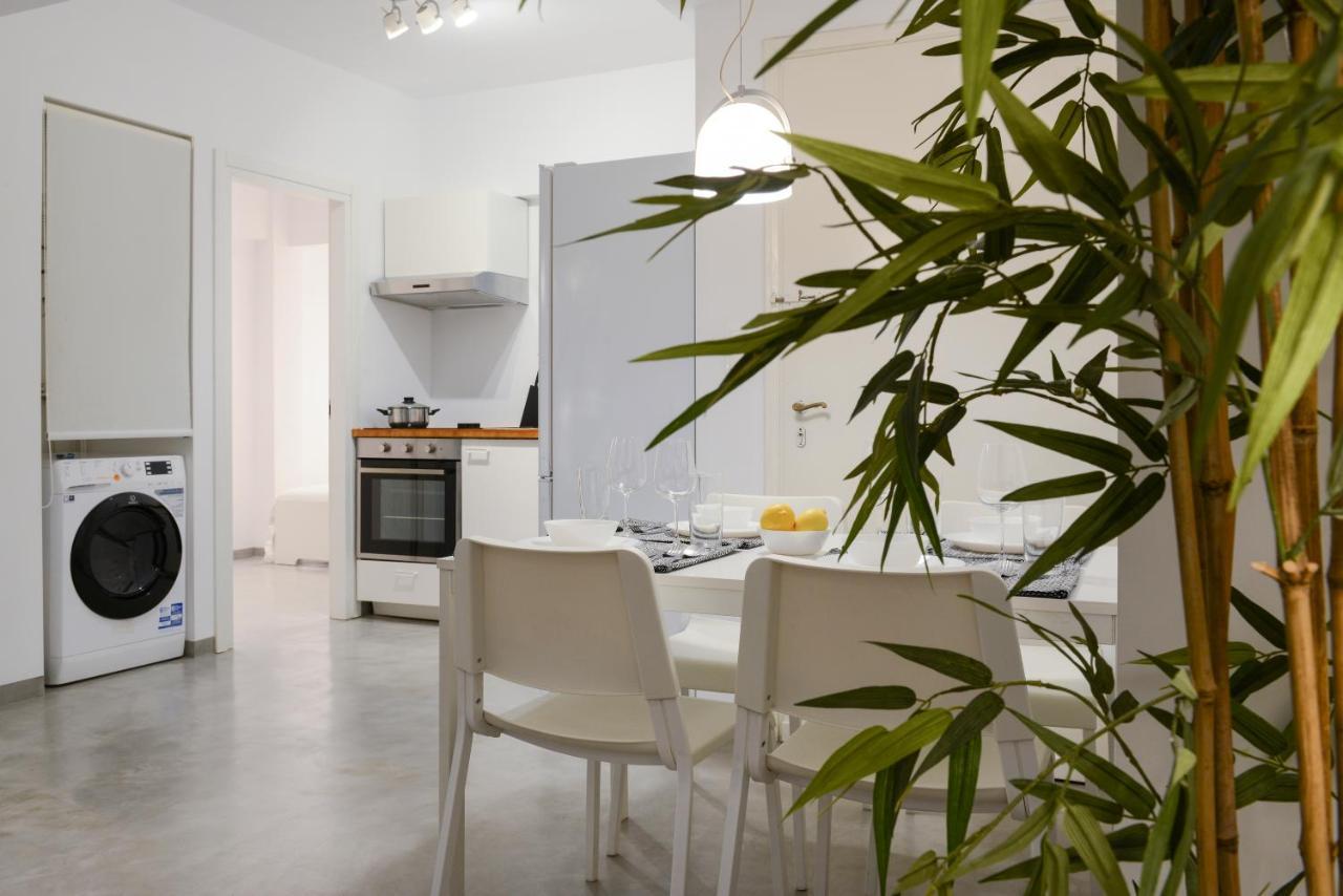 Athens One Apartment By Olala Homes Exterior photo