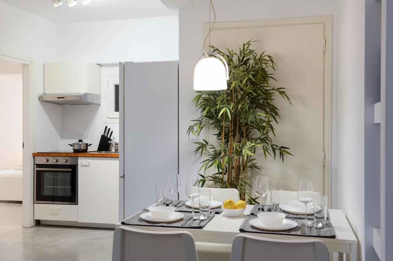 Athens One Apartment By Olala Homes Exterior photo