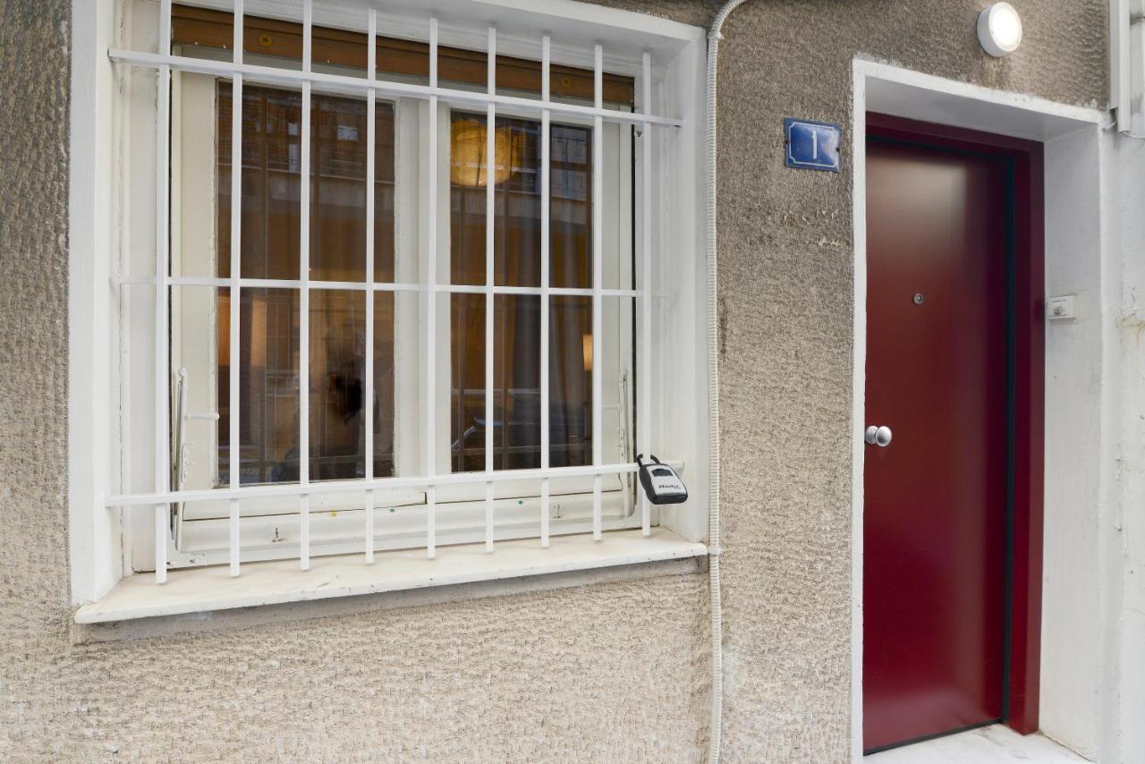 Athens One Apartment By Olala Homes Exterior photo